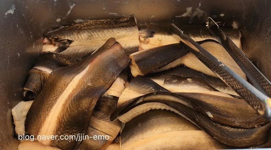 Pork belly, duck neck and eel available at the self-serve bar