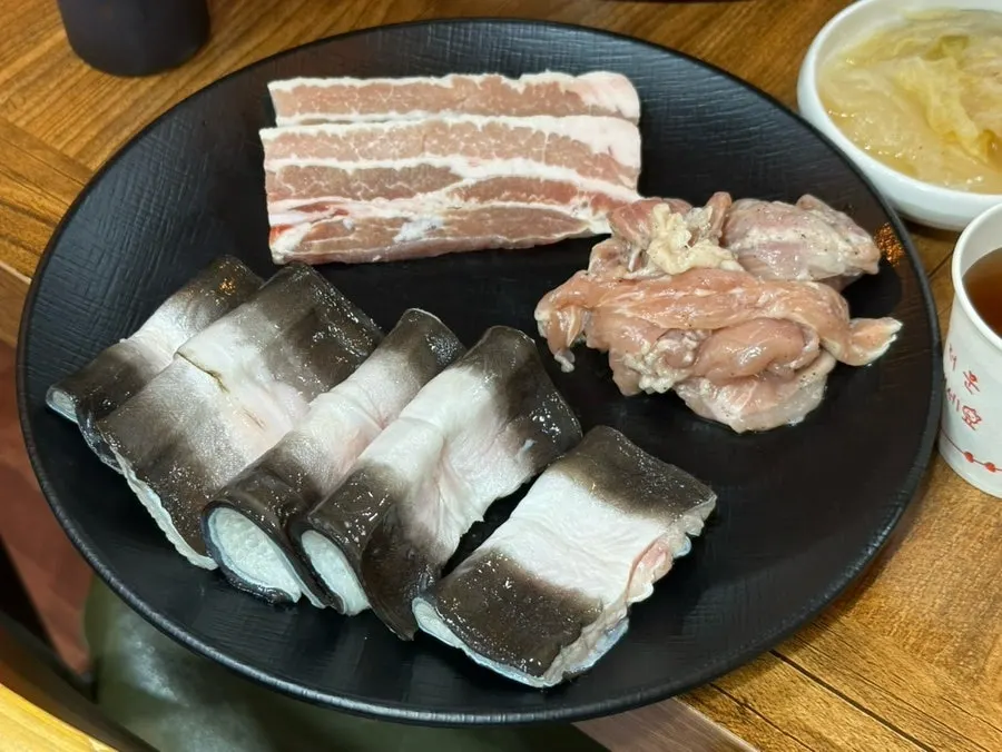 Distilled spirits set out to pair with the eel