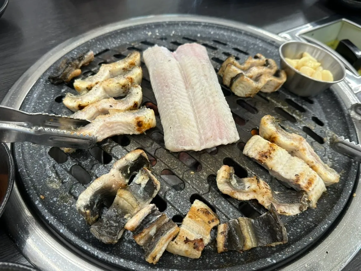 송림복장어 새솔직영점 대표 사진
