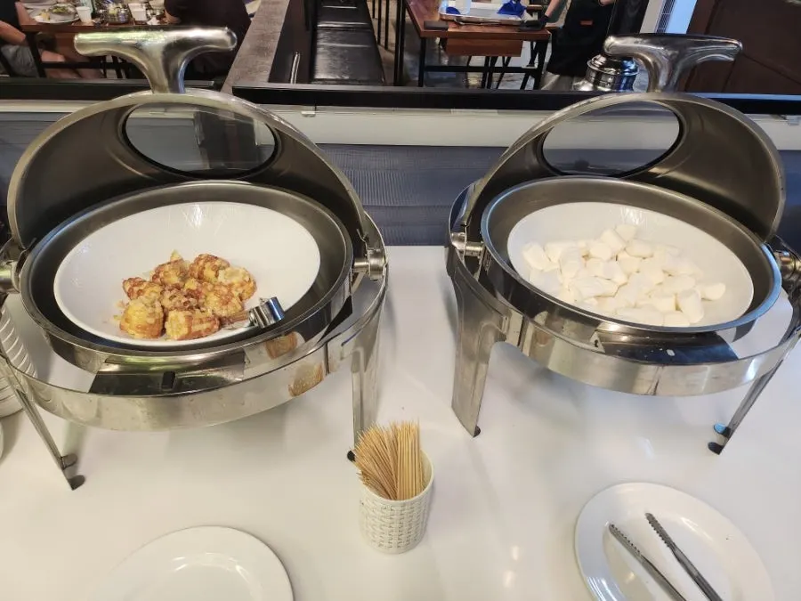 쌈과 함께 먹는 마늘양념 갈비살