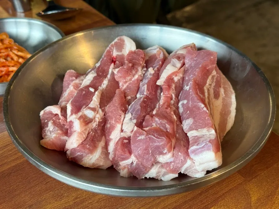 주걱집 고기 메뉴 안내