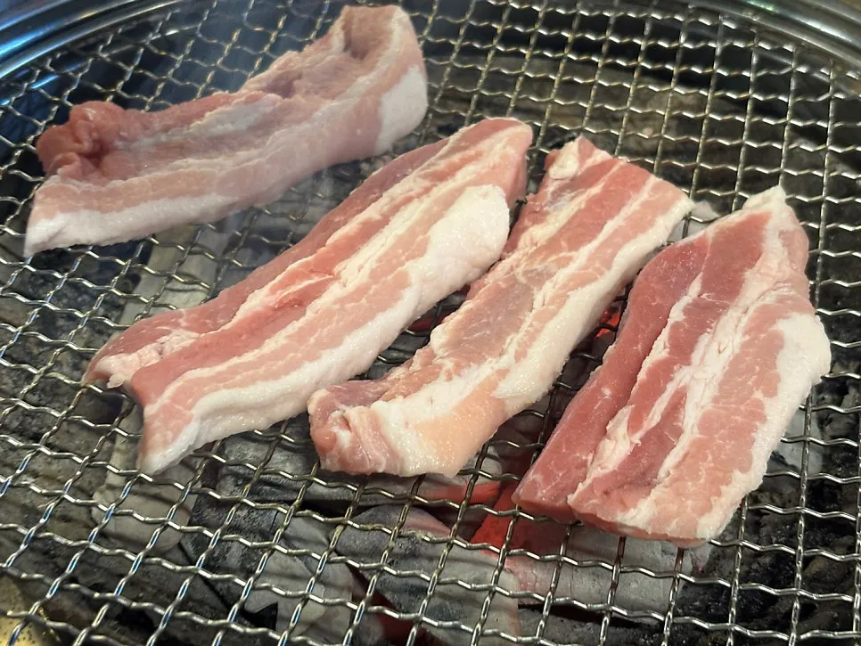 Order information for pork belly and pork ribs