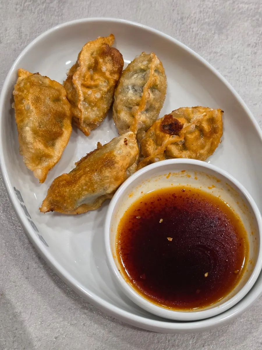 Bossam sauce with a crab seasoning-like flavor