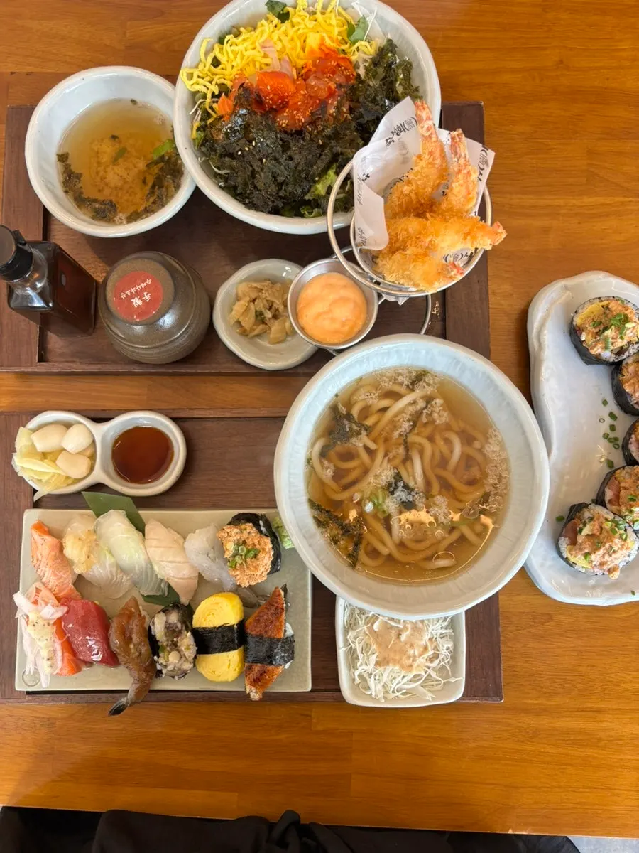 The sushi platter upgraded to premium 12 pieces