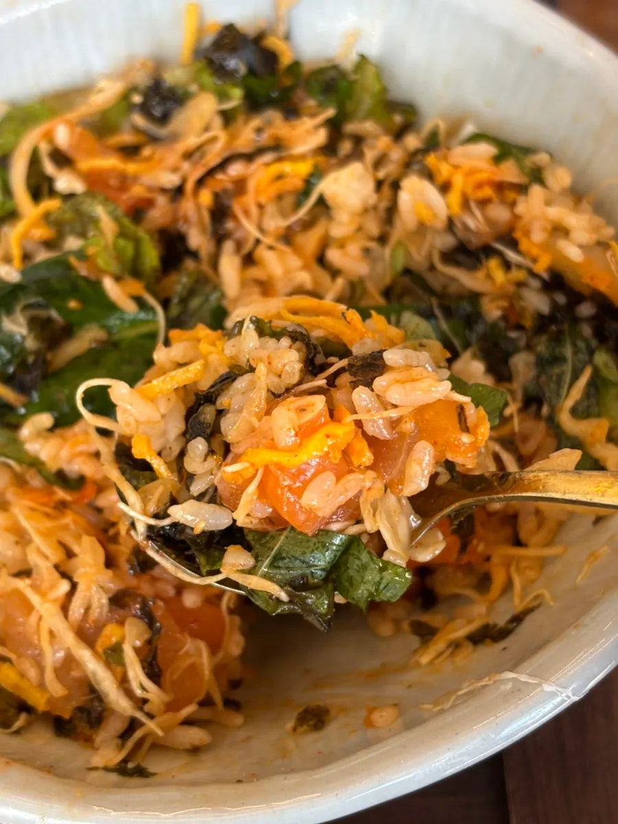 Sashimi bowl topped with flounder and salmon