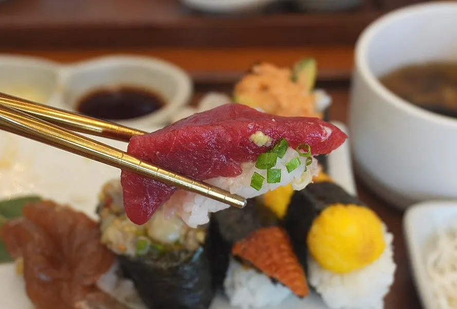 Sonsi Sushi nigiri topped with thick cuts of sashimi