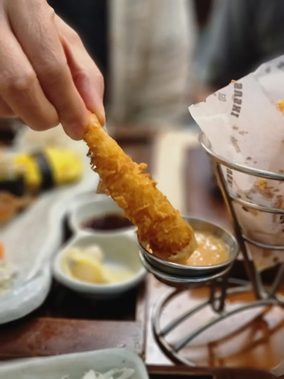 Udon y gambas fritas incluidos en el set gapseongbi