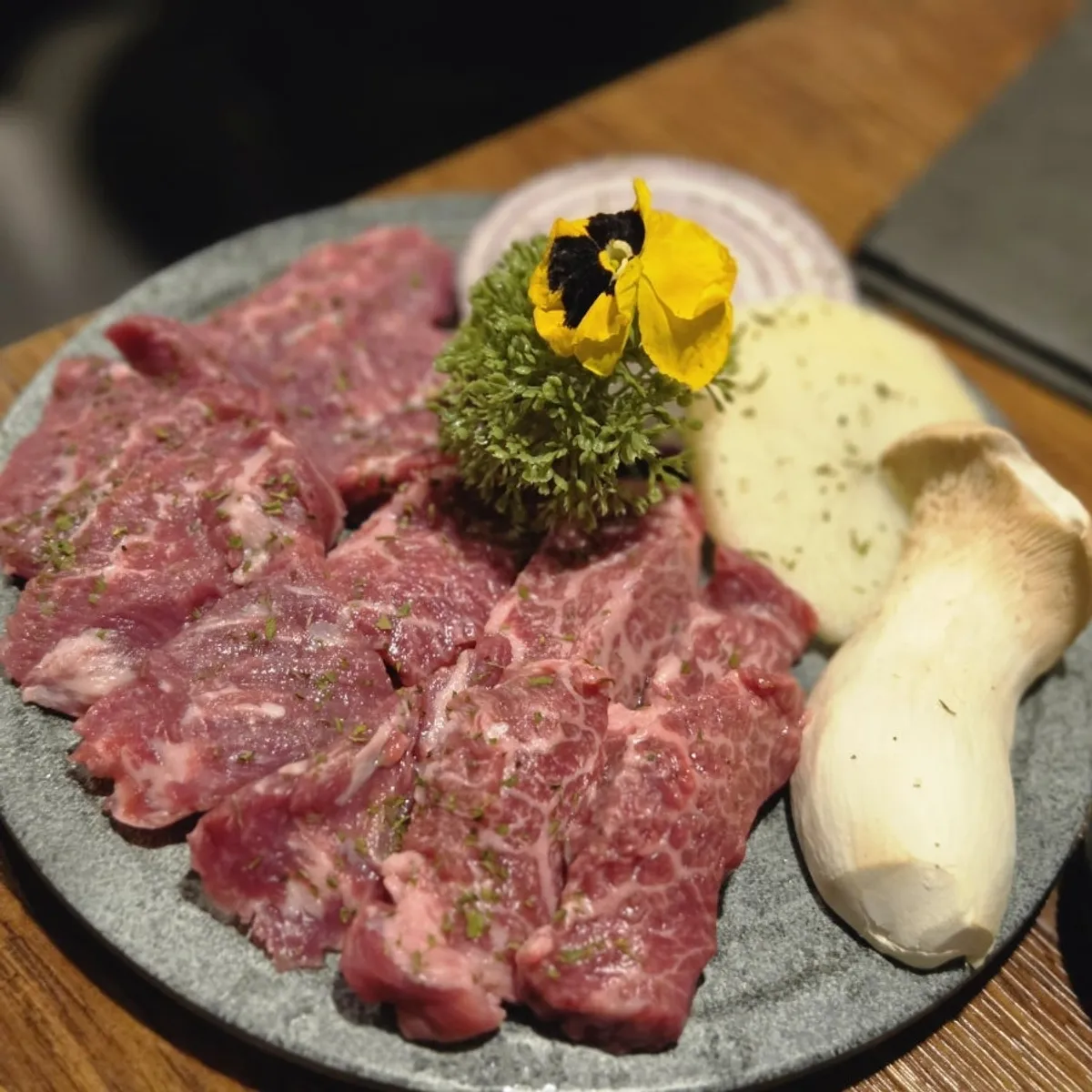 Muttuk Sookdae Main Branch meat restaurant near Sookmyung Women’s University