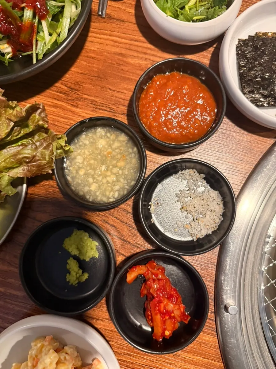Table ordering and review event information