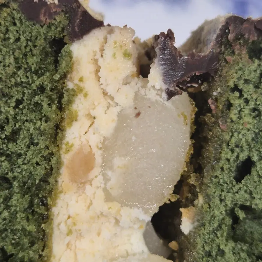 Inside of the injeolmi Choco Pie showing rice cake pieces embedded in the cream