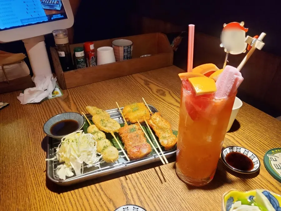 Draft beer served in a frosty mug at Soottori