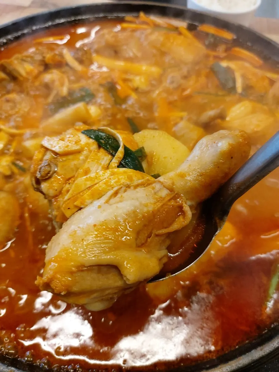 솥뚜레 닭도리탕 기본정보 안내