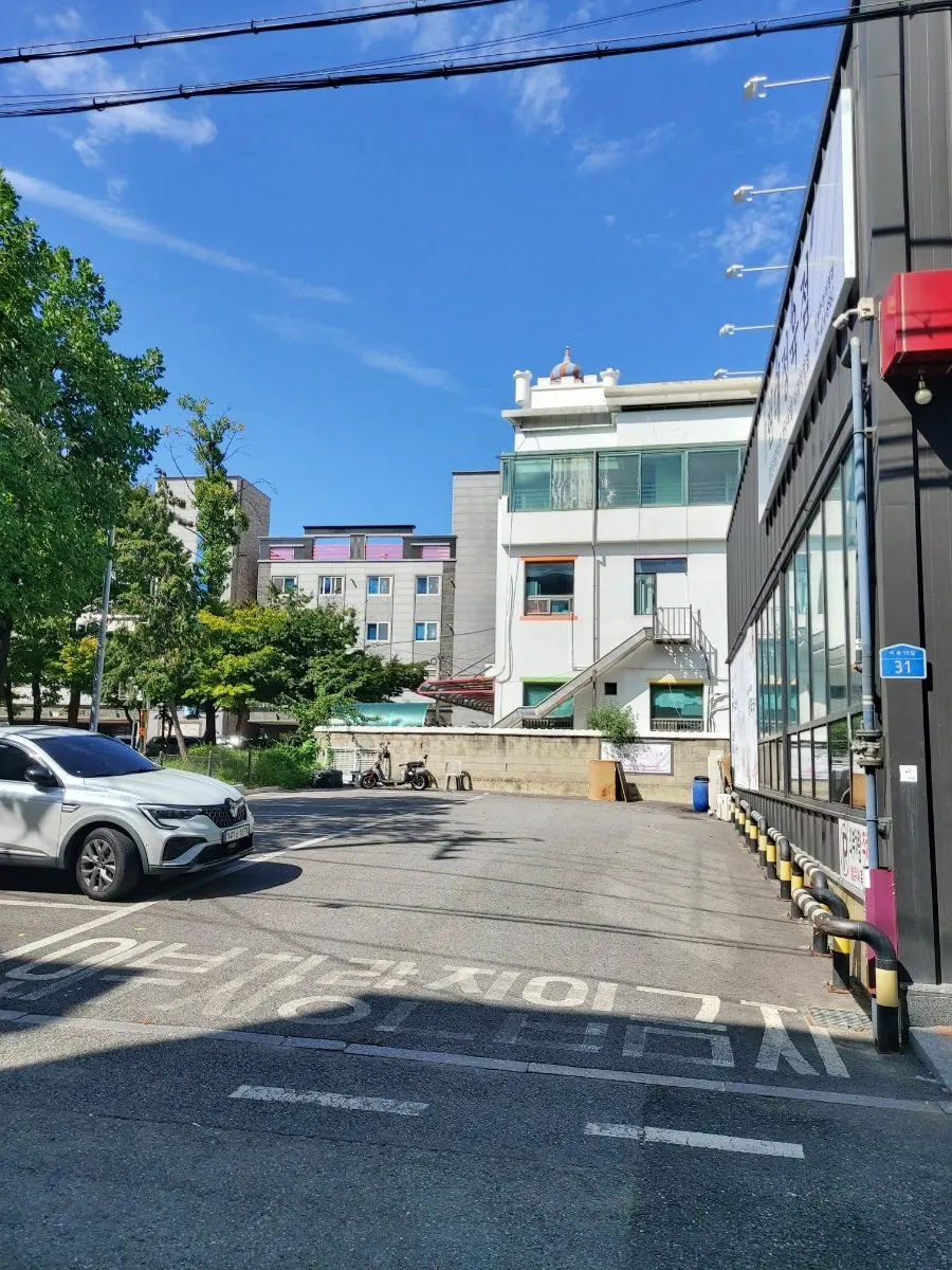 솥뚜레 닭도리탕 매장 전용 주차공간