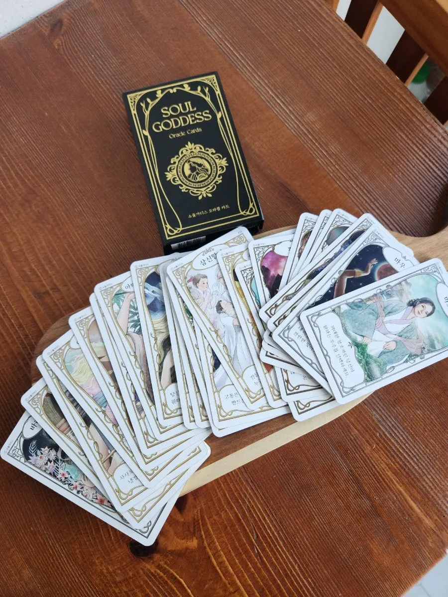 Oracle cards chosen for intuitive interpretation