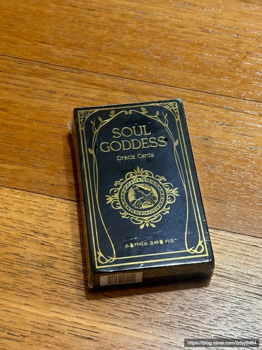 SoulGoddess Oracle Cards introduction photo