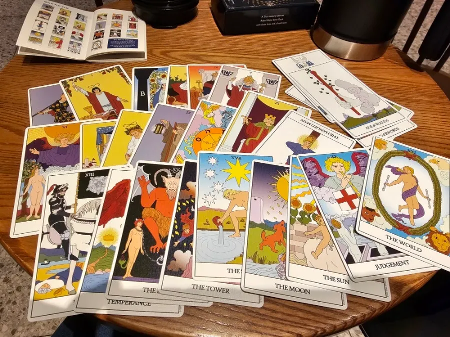 Tarot Major and Minor Arcana cards