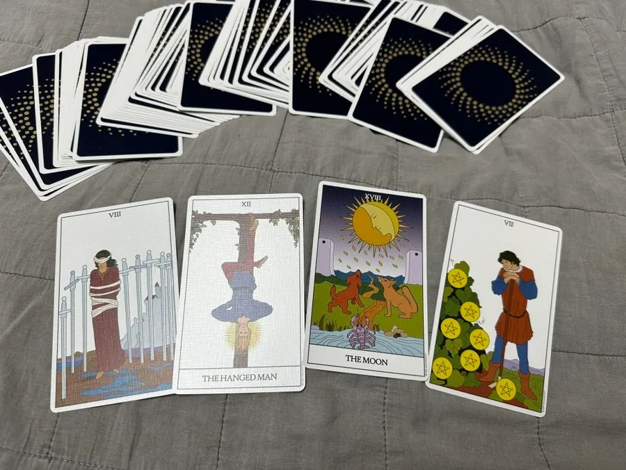 Four-card financial luck spread