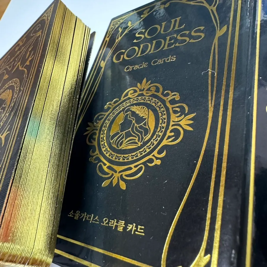 Features of Korean-language goddess cards
