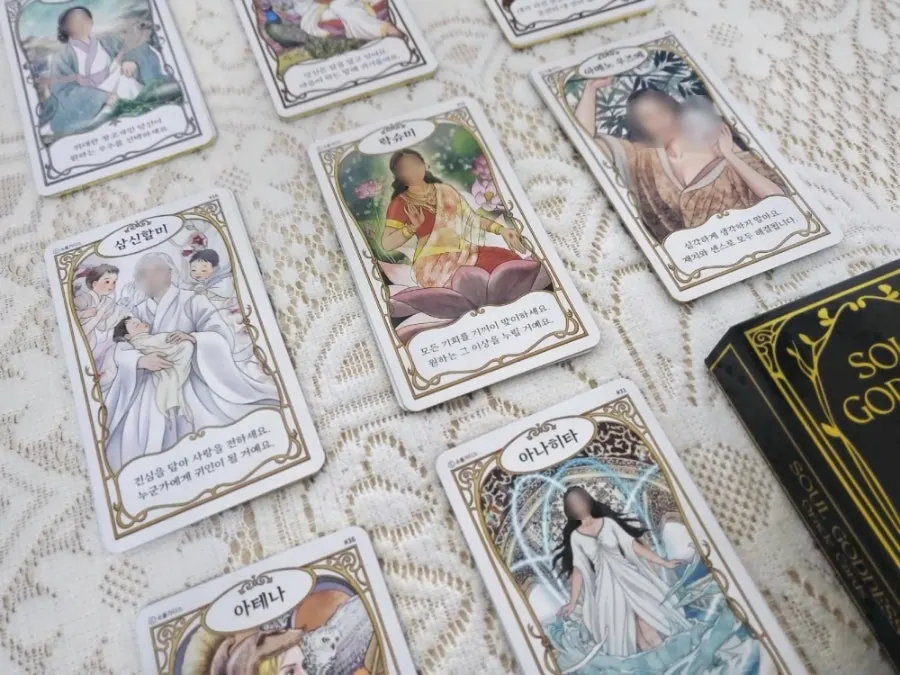 SoulGoddess Oracle Card Deck紹介イメージ