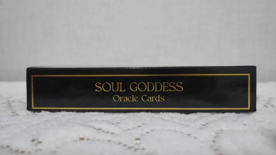 Guide to oracle cards for beginners