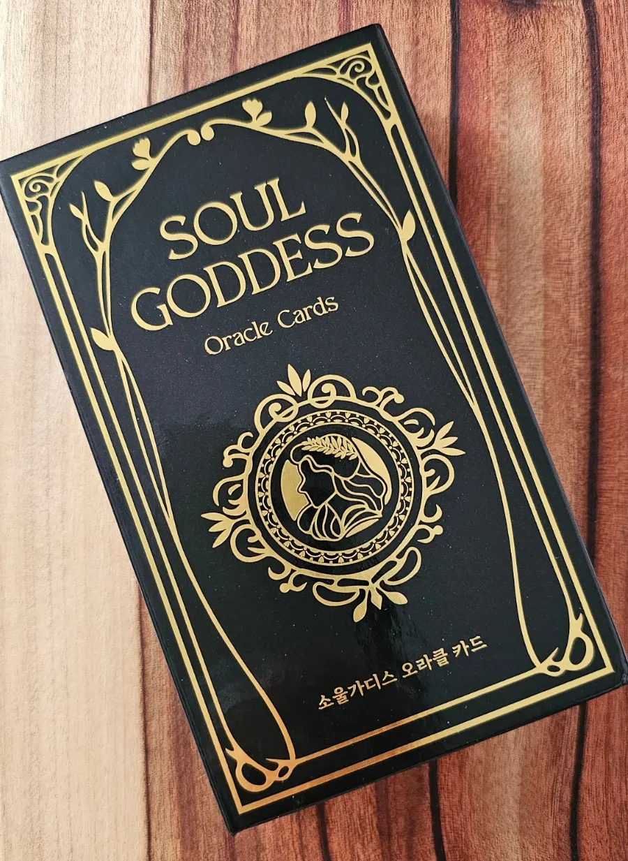 Introduction to oracle cards that can be interpreted intuitively