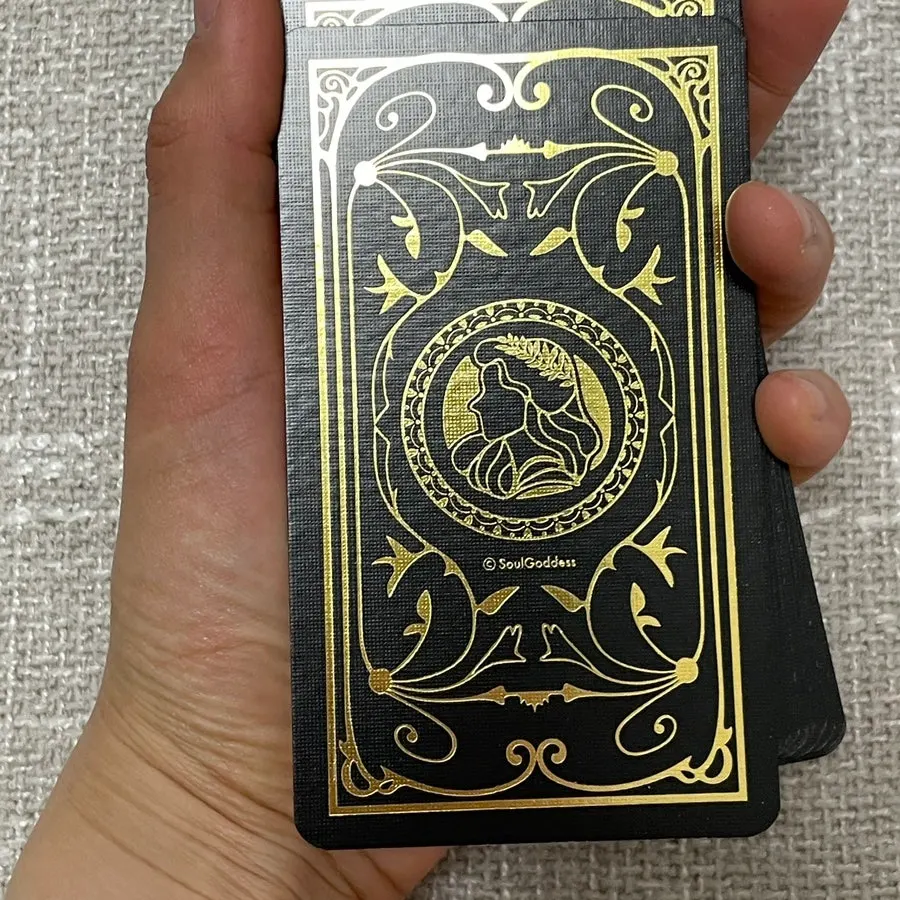 Oracle card with a goddess advice message