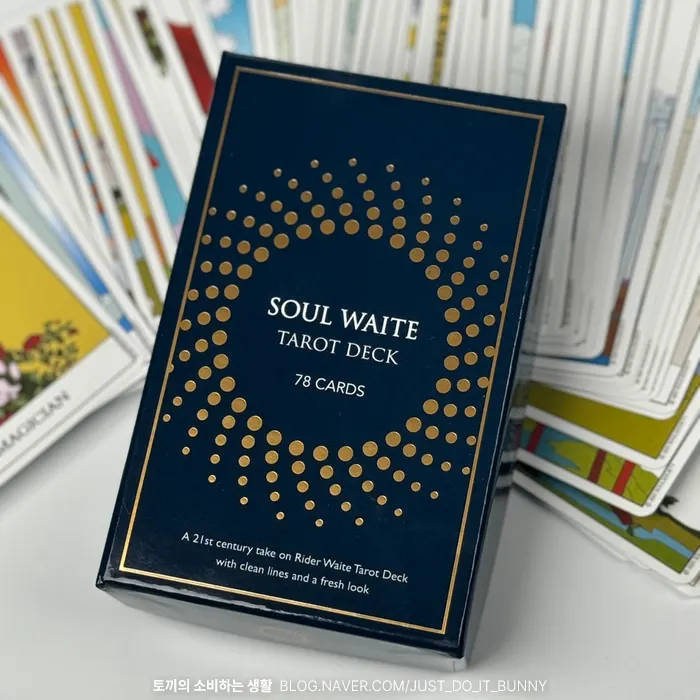 Looking at the meanings of individual tarot cards