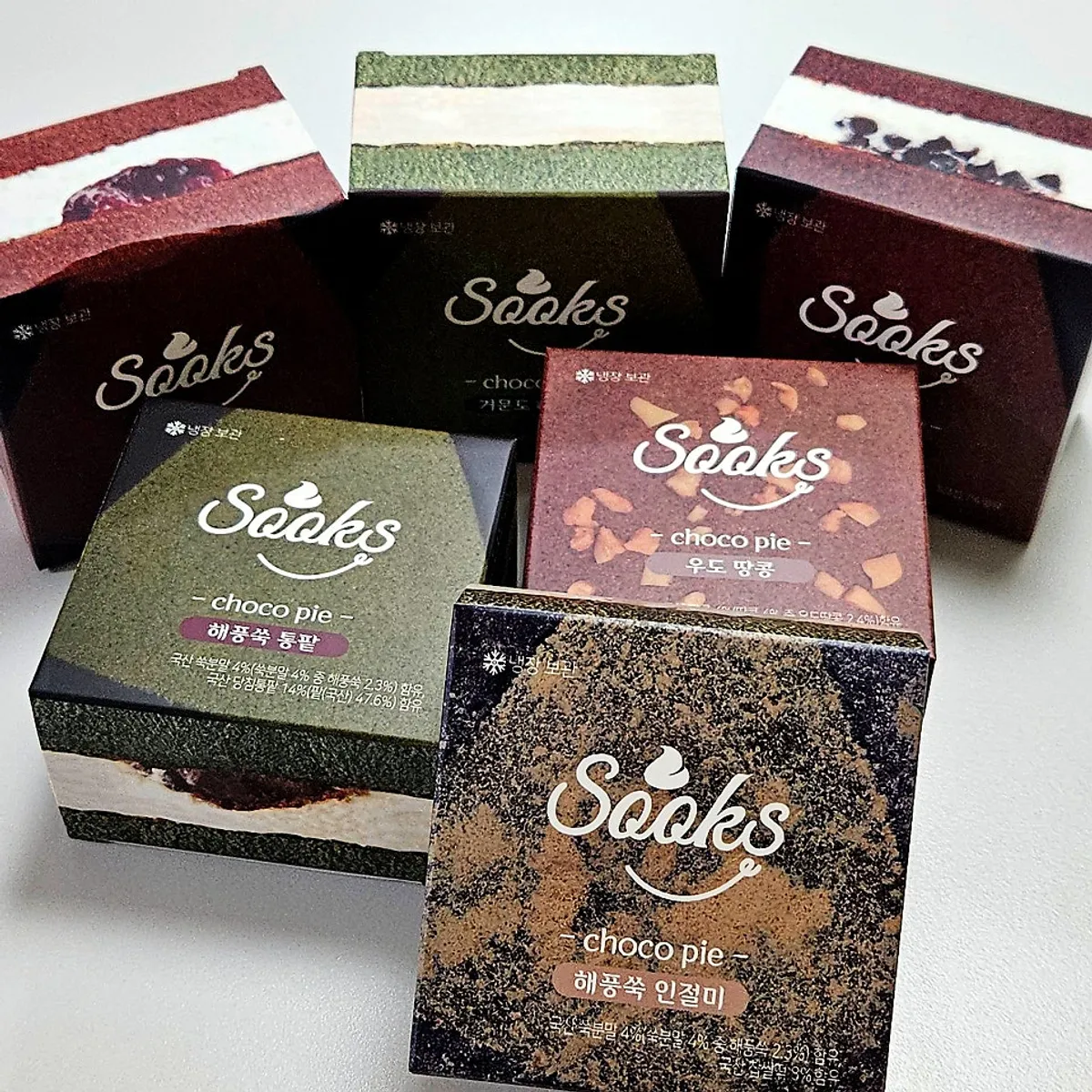 Six-flavor Ssukseu Choco Pie set
