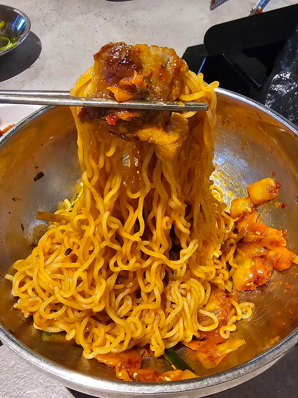 Paldo bibimmyeon ordered along with the meat