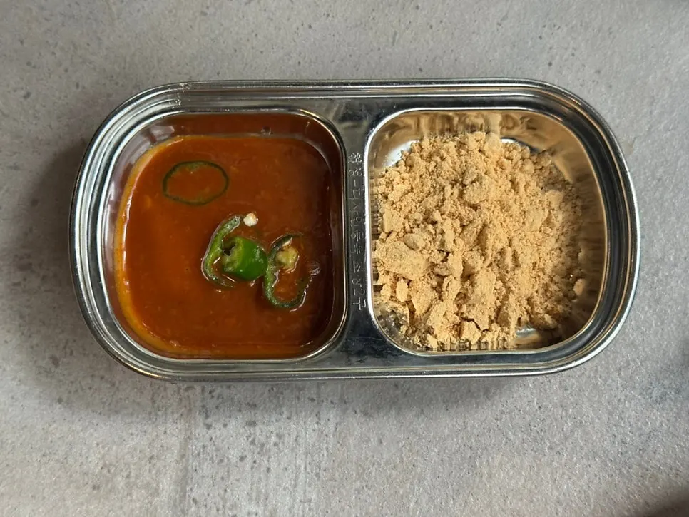 Pork skin dipped in bean flour