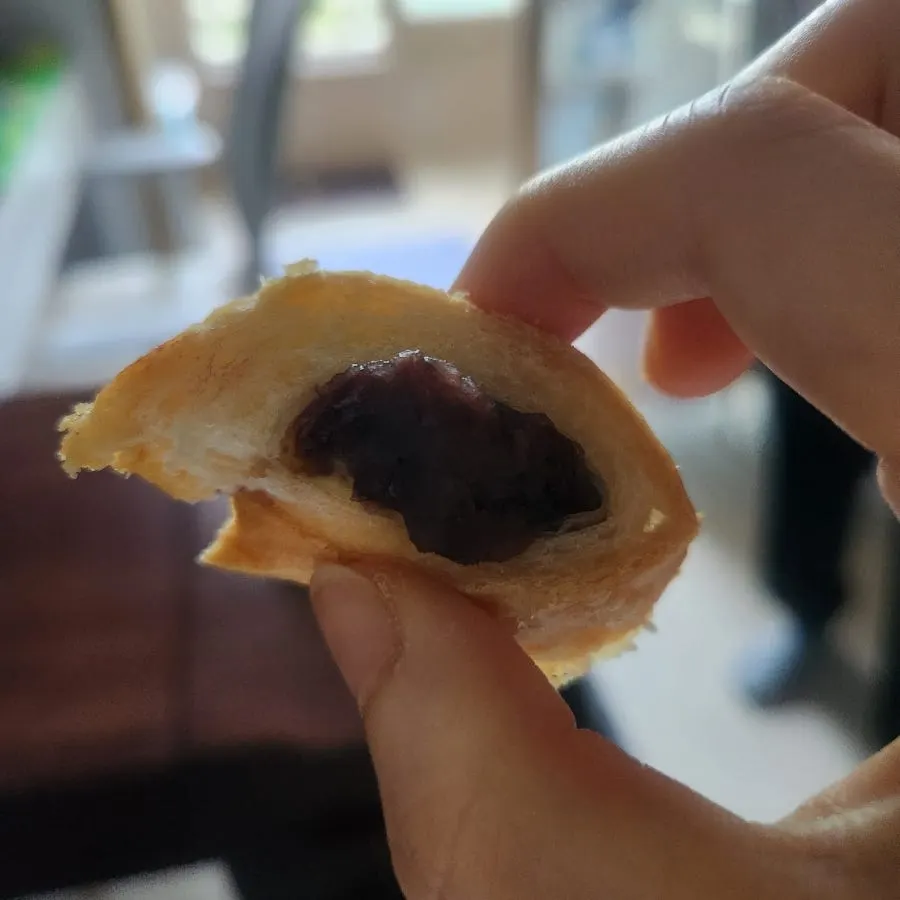 스택베이커리 앙버터소금빵