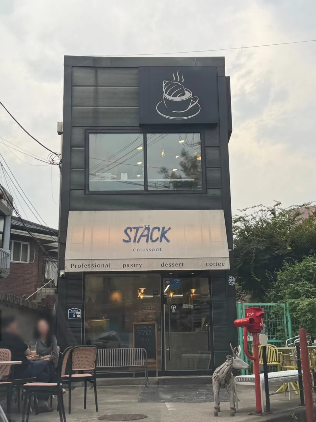 Exterior of Stack Bakery's standalone 2-floor building near Konkuk Univ.