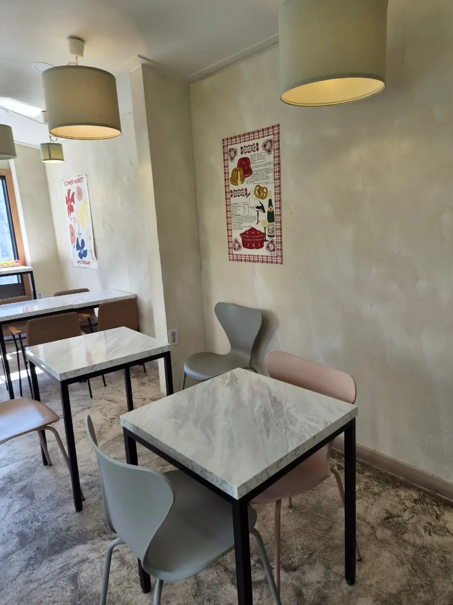 View of the 2nd floor window seats at Stack Bakery