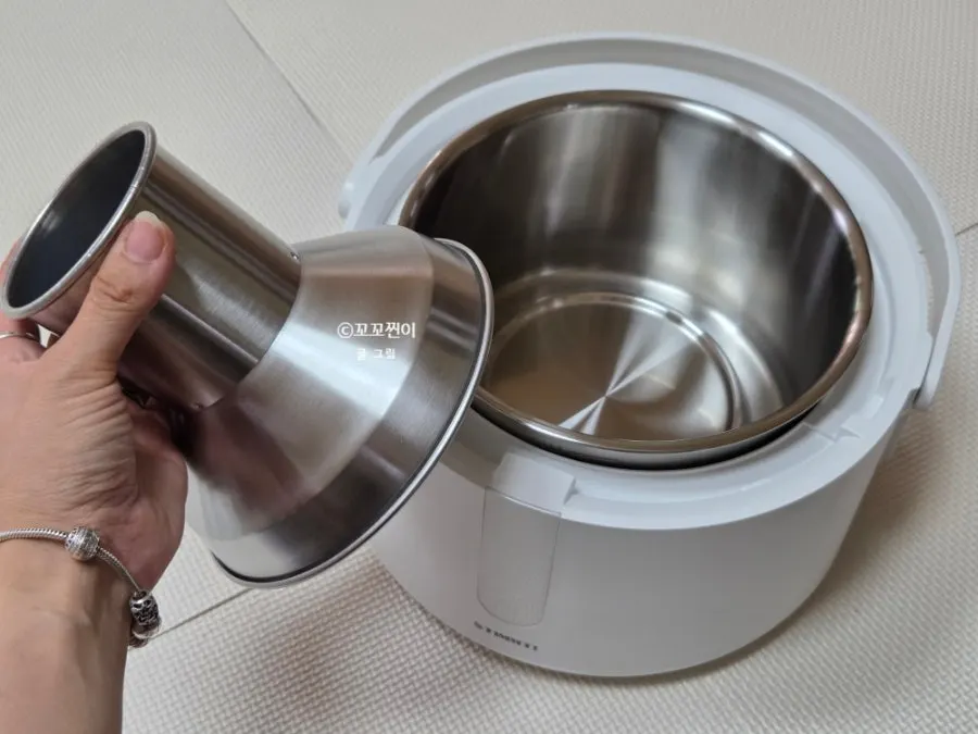 Humidifier for managing humidity in a newborn’s room