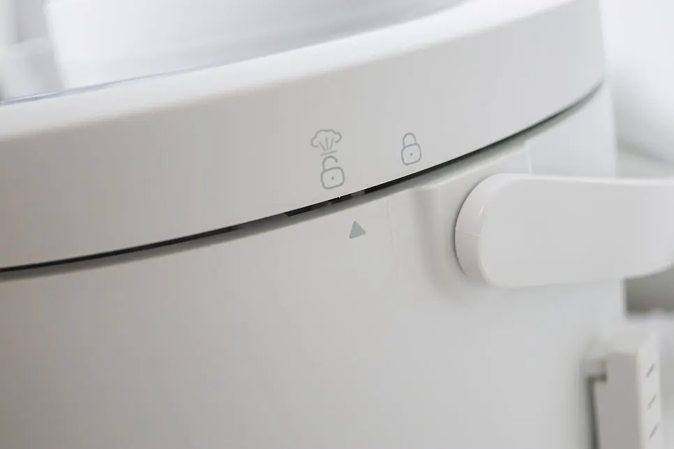 Rice-cooker-style humidifier design