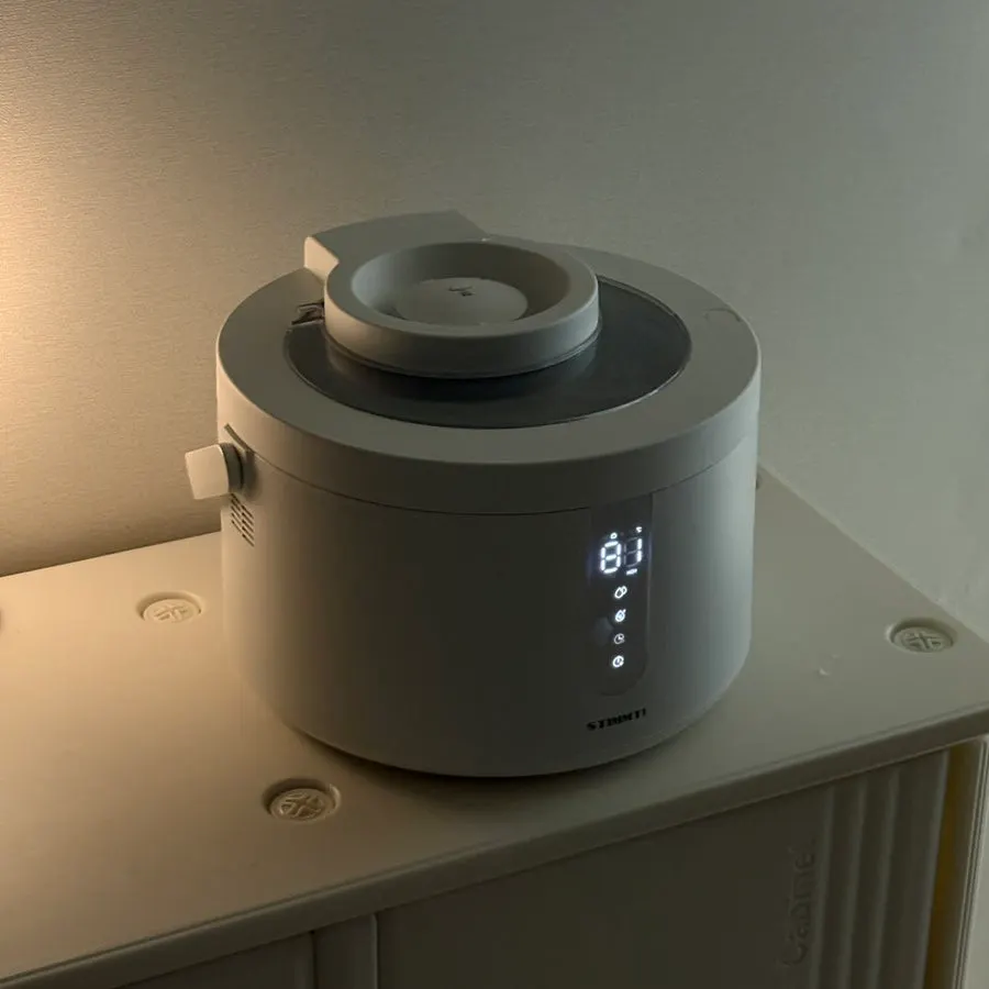Using the humidifier at night