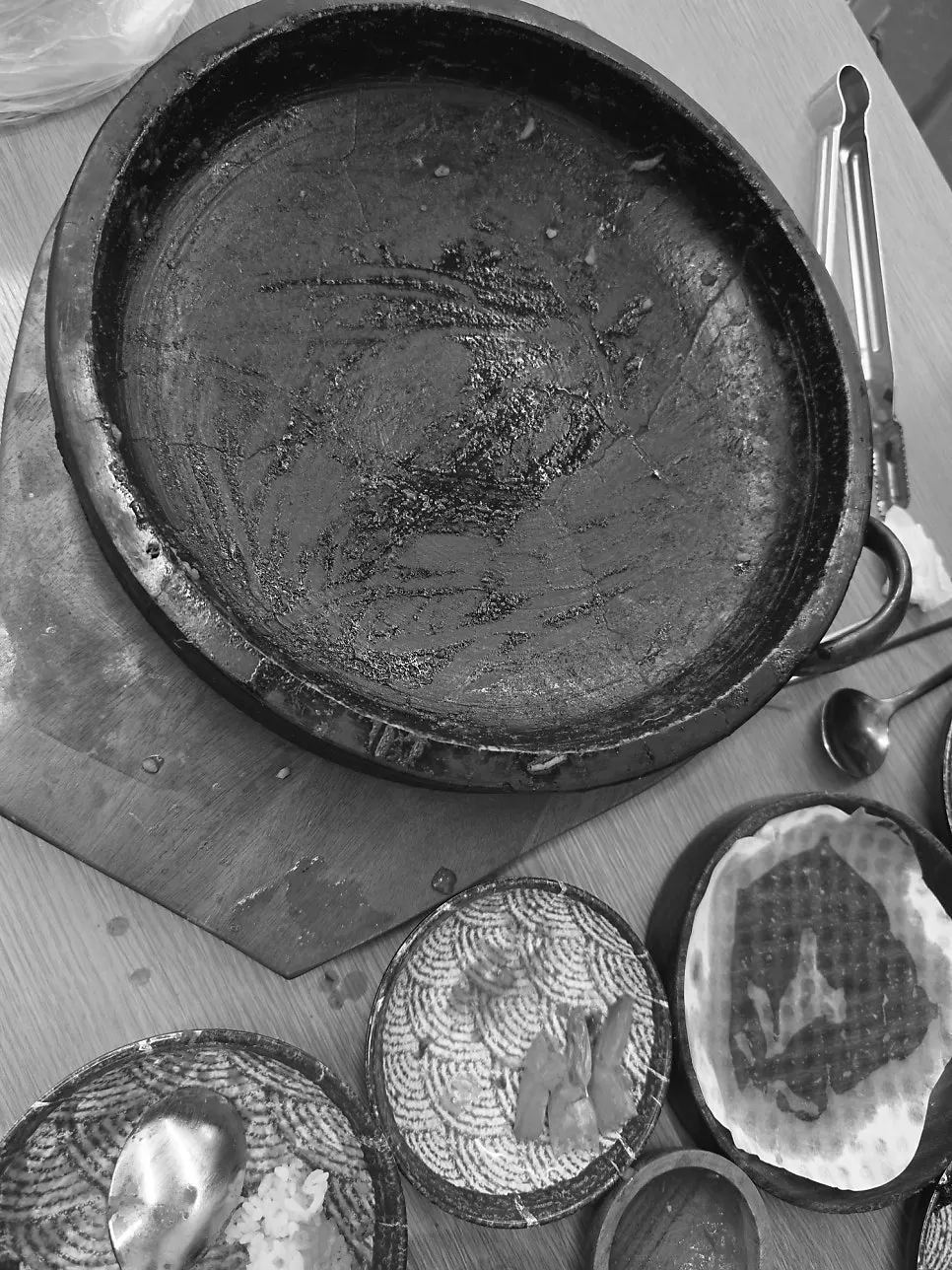 Crispy nurungji formed at the bottom of the stone pot