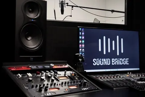 Soundbridge 店舗写真 4/16
