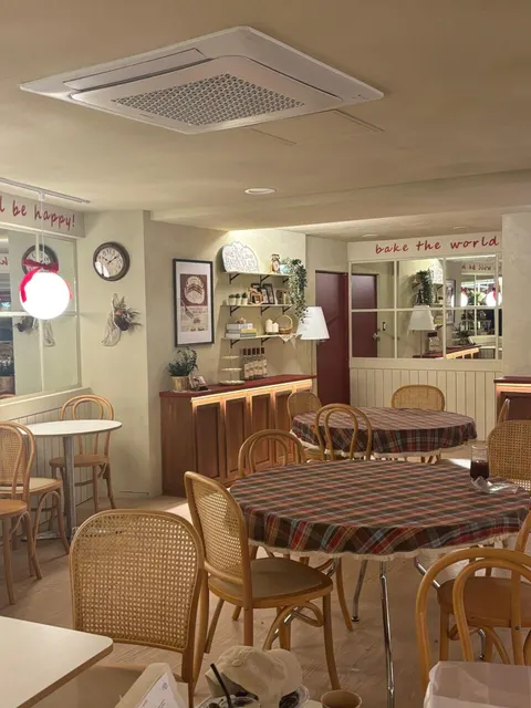 Cork Bake Bar, photo 6 of 9