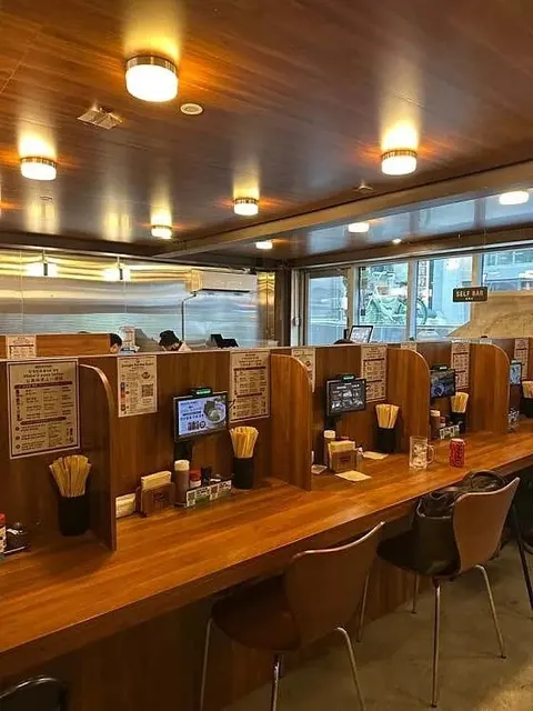 멘야포모 성수점 매장 사진 4/10