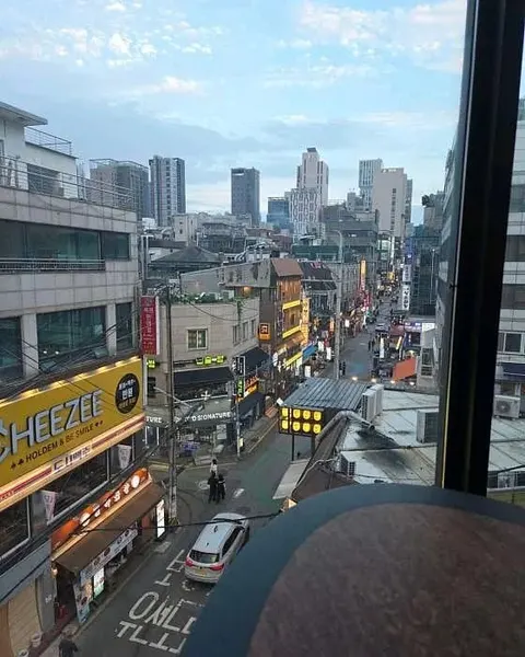 Sidebar in Pop 店铺照片 8/13