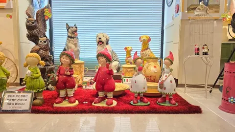 Lee Eunju Art Gallery 店铺照片 2/3