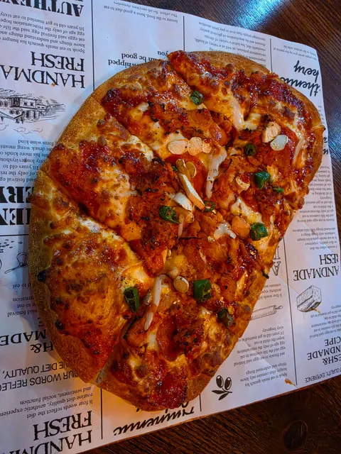 DD's Pizza Pub Jongno, photo 2 of 5