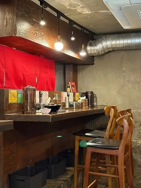 라멘트럭 상수본점 매장 사진 4/10