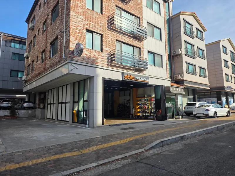 Able Motor Works 店舗写真 1/4