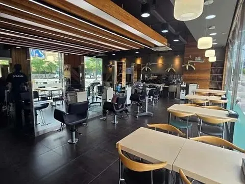봄날헤어 수완점 매장 사진 9/10