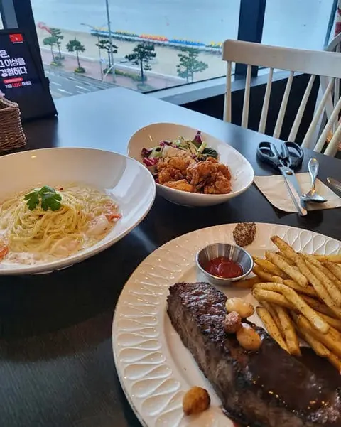 Plan A Restaurant 店舗写真 6/10