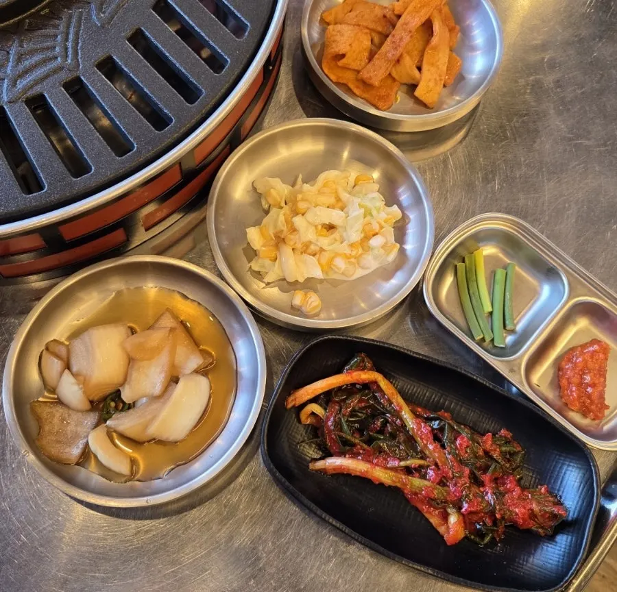 Side dish plate served alongside the meat