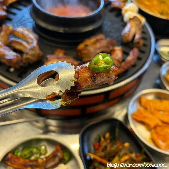 Spicy seasoned jjokgalbi