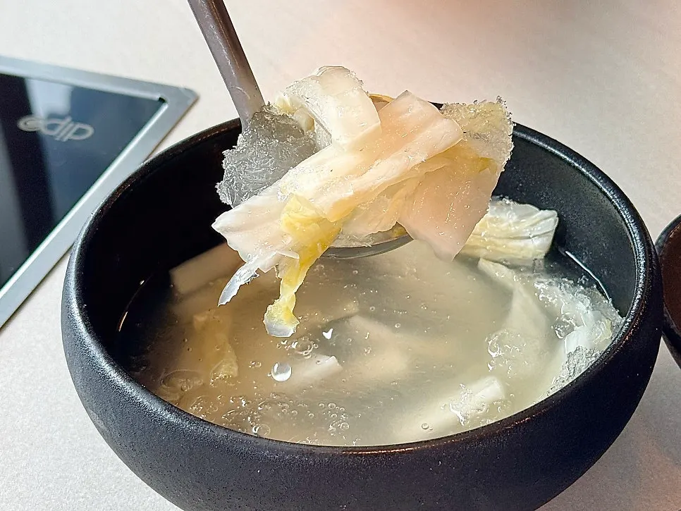 코스 첫 순서로 나온 꿩 동치미